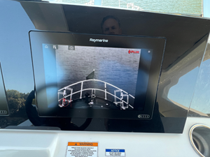 Sea Ray FLY 520 34 2018 Sea Ray FLY 520 35