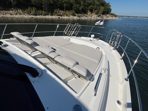 Sea Ray FLY 520 43 2018 Sea Ray FLY 520 44