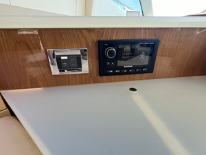 Sea Ray FLY 520 62 2018 Sea Ray FLY 520 63