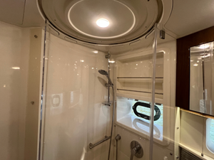 Sea Ray FLY 520 84 2018 Sea Ray FLY 520 85