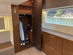 Sea Ray FLY 520 92 2018 Sea Ray FLY 520 93