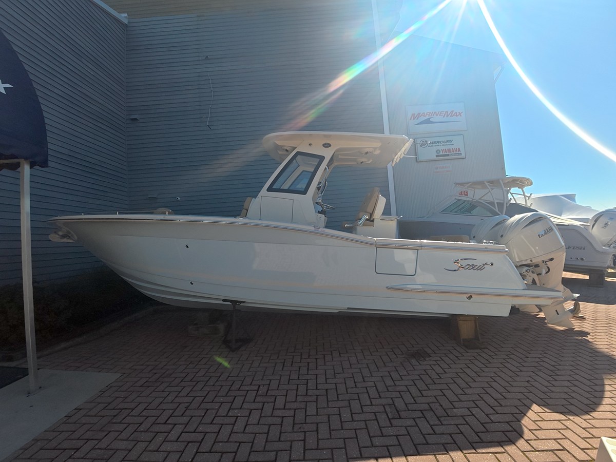 2027 Scout 260 LXF 30