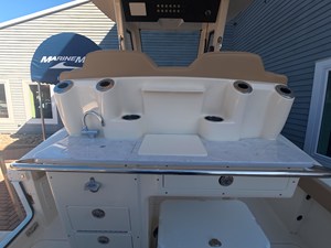 2027 Scout 260 LXF 10