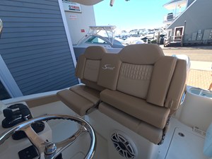 2027 Scout 260 LXF 14