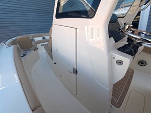 2027 Scout 260 LXF 17