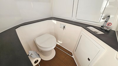 Aviara AV32 OB 35 2024 Aviara AV32 OB 36