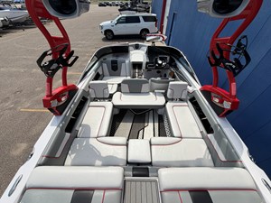 2013 Nautique Super Air Nautique 230 14