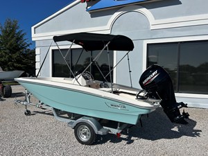 Boston Whaler 130 Super Sport 4 2027 Boston Whaler 130 Super Sport 5