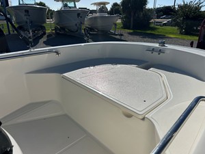 2027 Boston Whaler 130 Super Sport 11