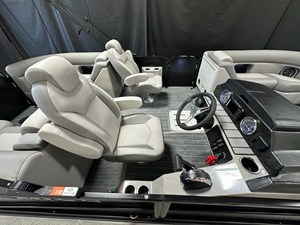 Premier 210 SUNSATION 4 2026 Premier 210 SUNSATION 5