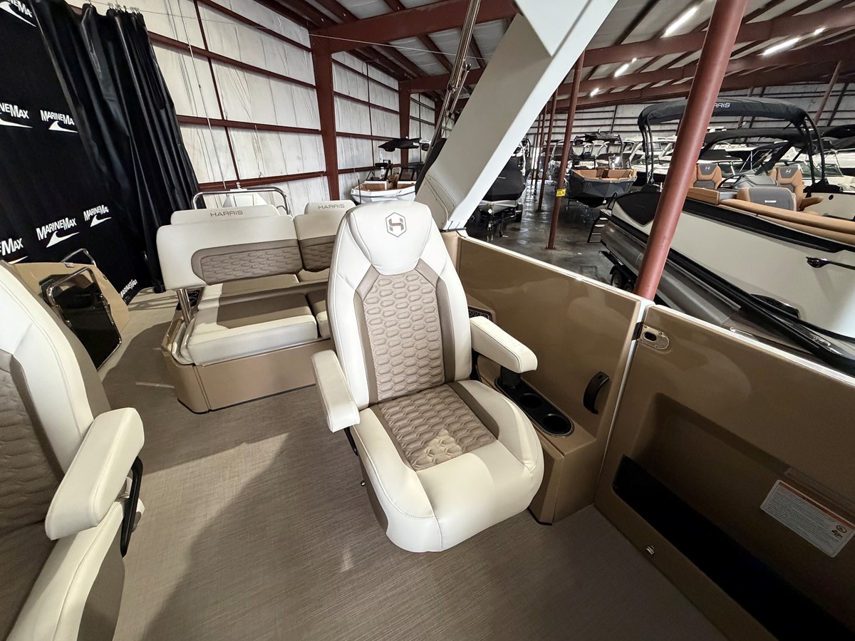 2027 Harris 250CRW 46