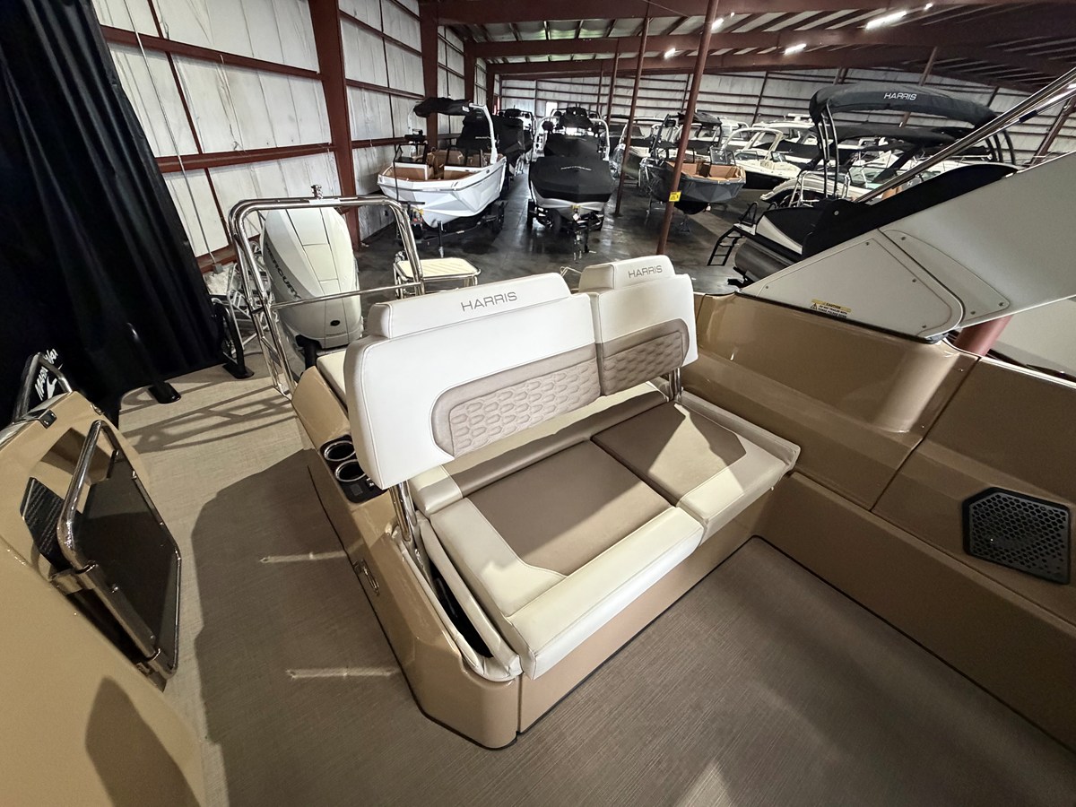 2027 Harris 250CRW 54
