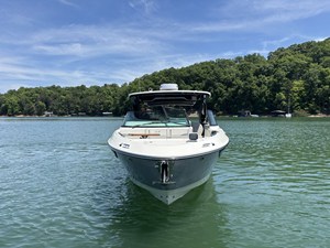 Sea Ray SLX 360 OUTBOARD 2 2026 Sea Ray SLX 360 OUTBOARD 3