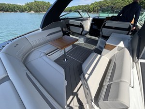 Sea Ray SLX 360 OUTBOARD 27 2026 Sea Ray SLX 360 OUTBOARD 28