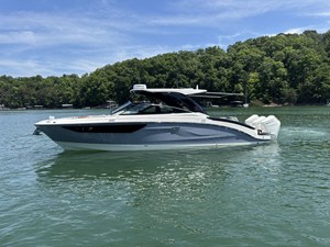 Sea Ray SLX 360 OUTBOARD 29 2026 Sea Ray SLX 360 OUTBOARD 30