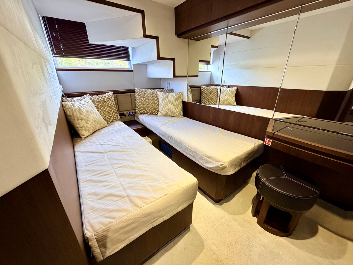 2019 Galeon 640 FLY 27