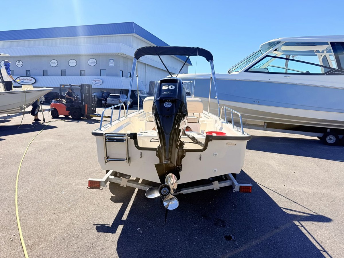 2027 Boston Whaler 150 Montauk 5