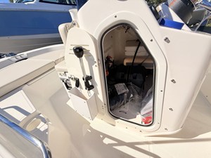 2027 Boston Whaler 150 Montauk 26