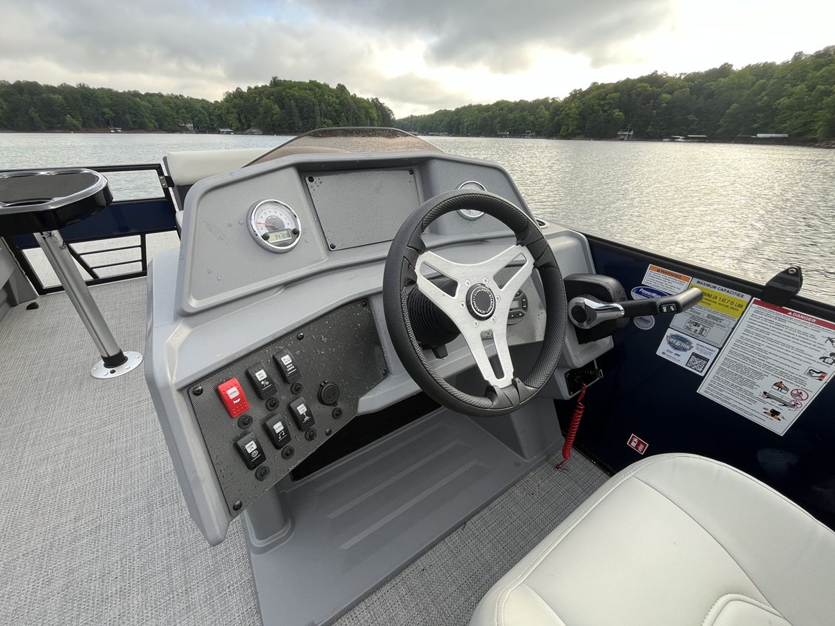 2026 Starcraft VX 24 Q DH 12