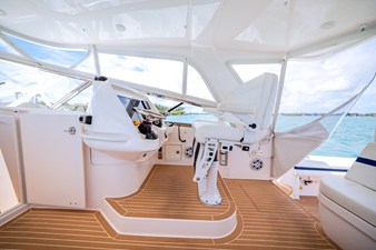 Intrepid 475 SPORT YACHT 25 2018 Intrepid 475 SPORT YACHT 26
