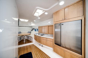 Intrepid 475 SPORT YACHT 34 2018 Intrepid 475 SPORT YACHT 35