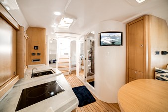 Intrepid 475 SPORT YACHT 42 2018 Intrepid 475 SPORT YACHT 43