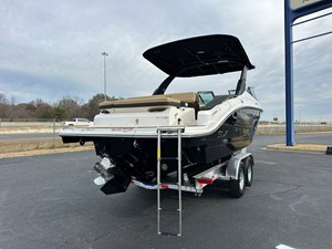 Sea Ray SLX 280 2 2026 Sea Ray SLX 280 3