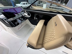 2026 Sea Ray SLX 280 16
