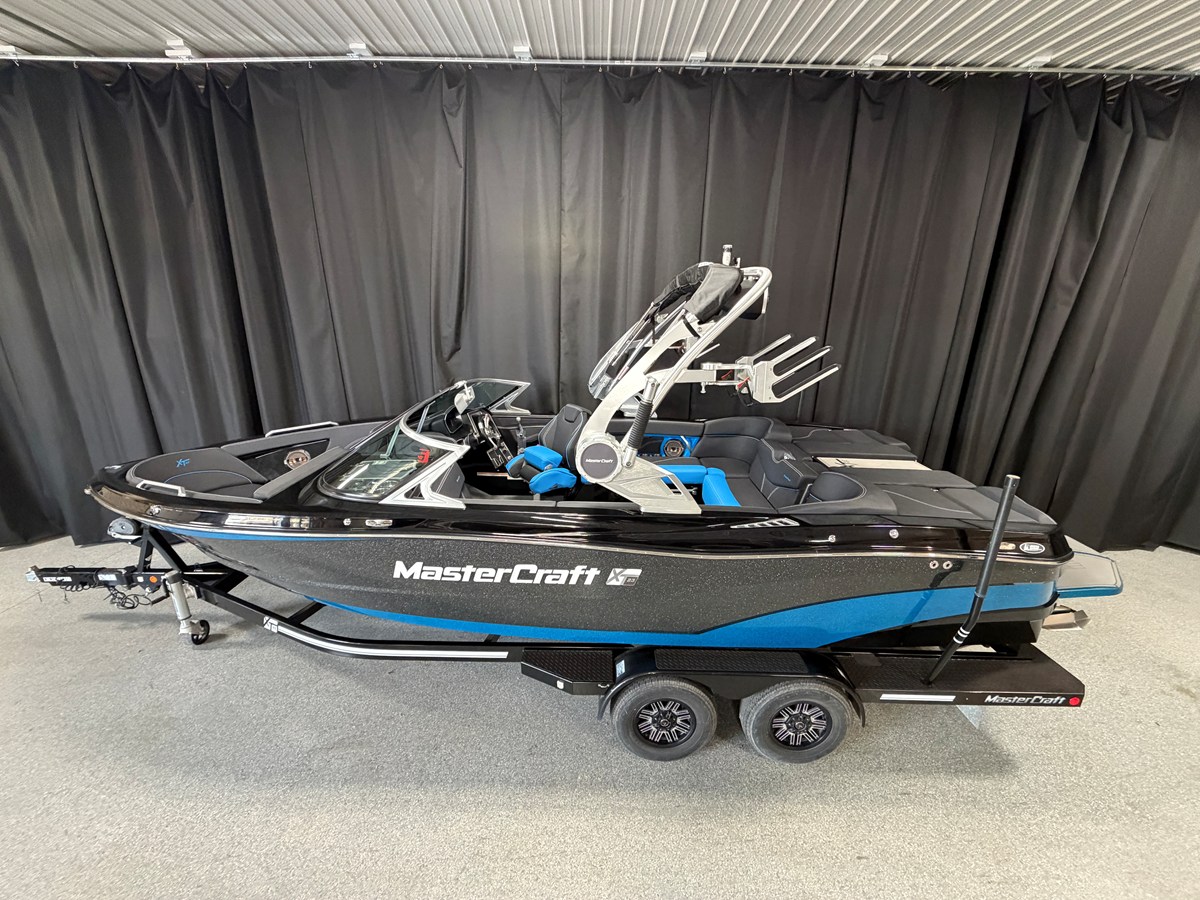 2018 Mastercraft XT23 2