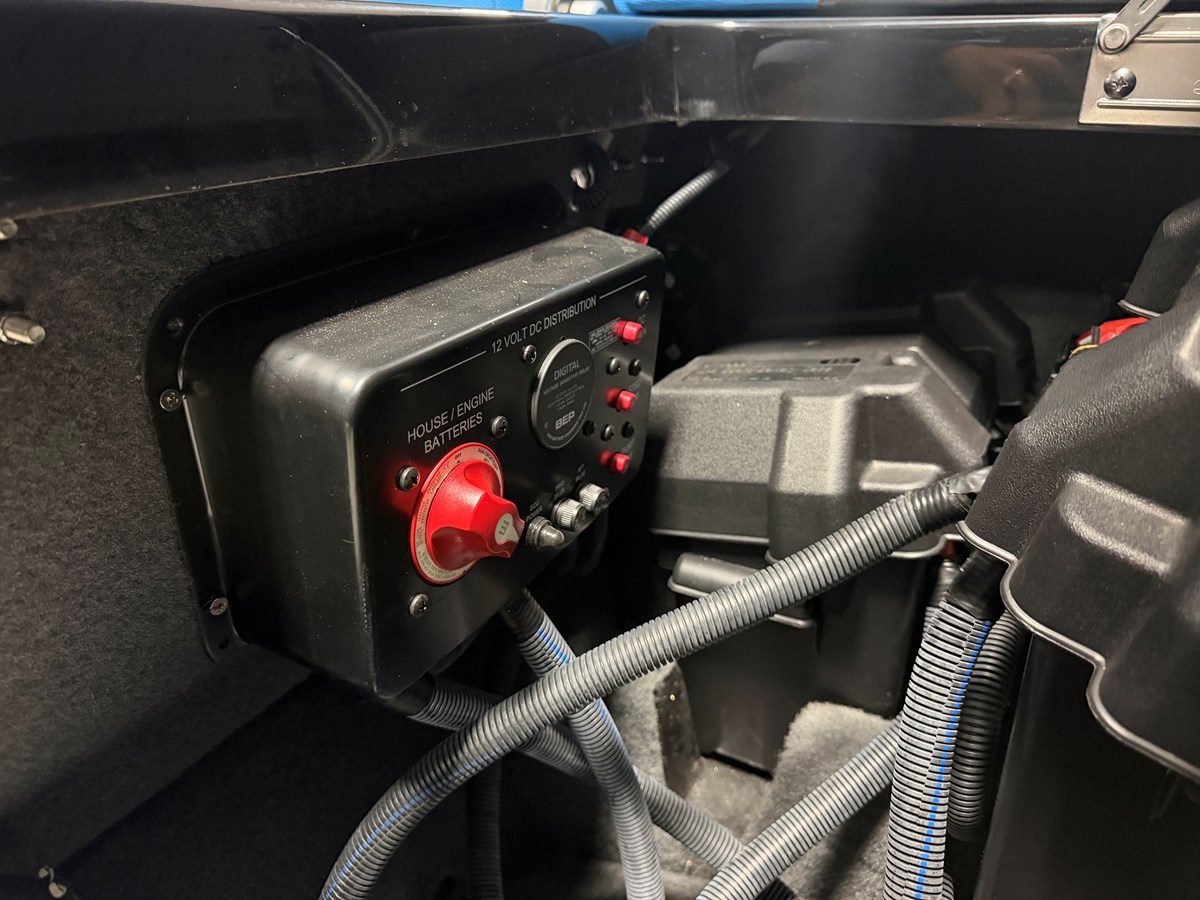 2018 Mastercraft XT23 41