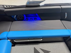 2018 Mastercraft XT23 36