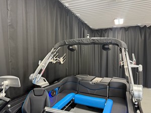 2018 Mastercraft XT23 76