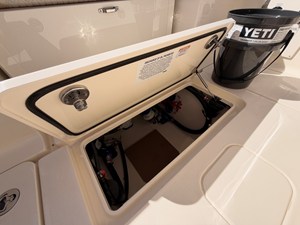 2027 Scout 330 LXF 17