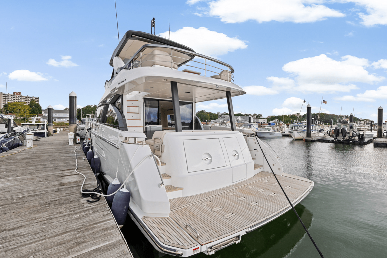 2026 Azimut Fly 68 6