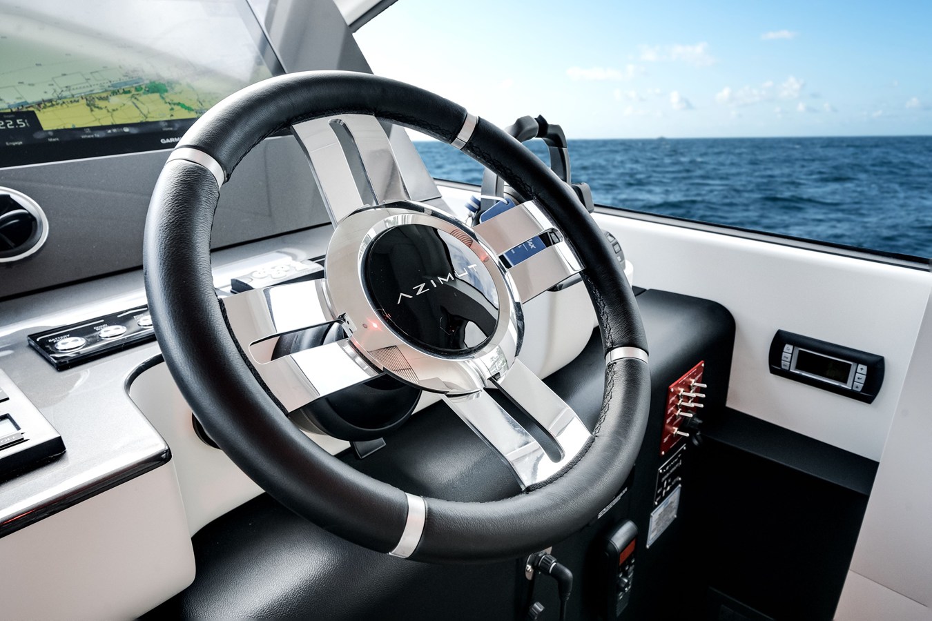 2026 Azimut Fly 68 24