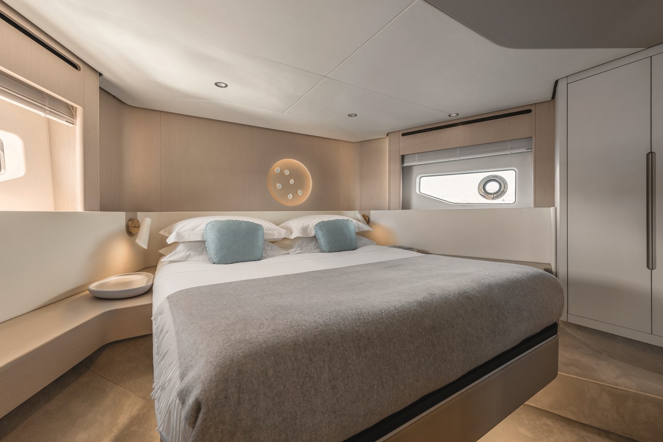 2026 Azimut Fly 68 29
