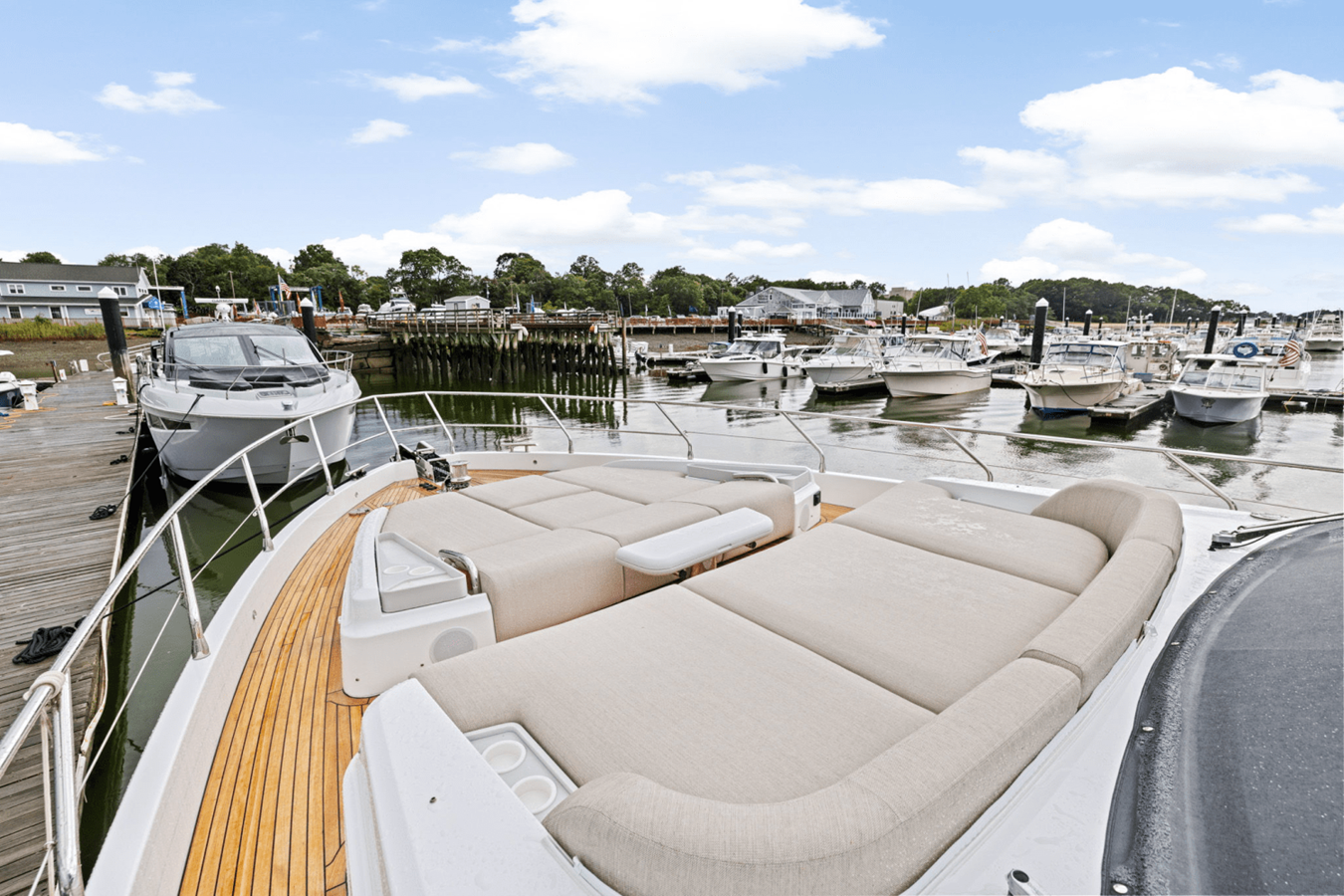 2026 Azimut Fly 68 49