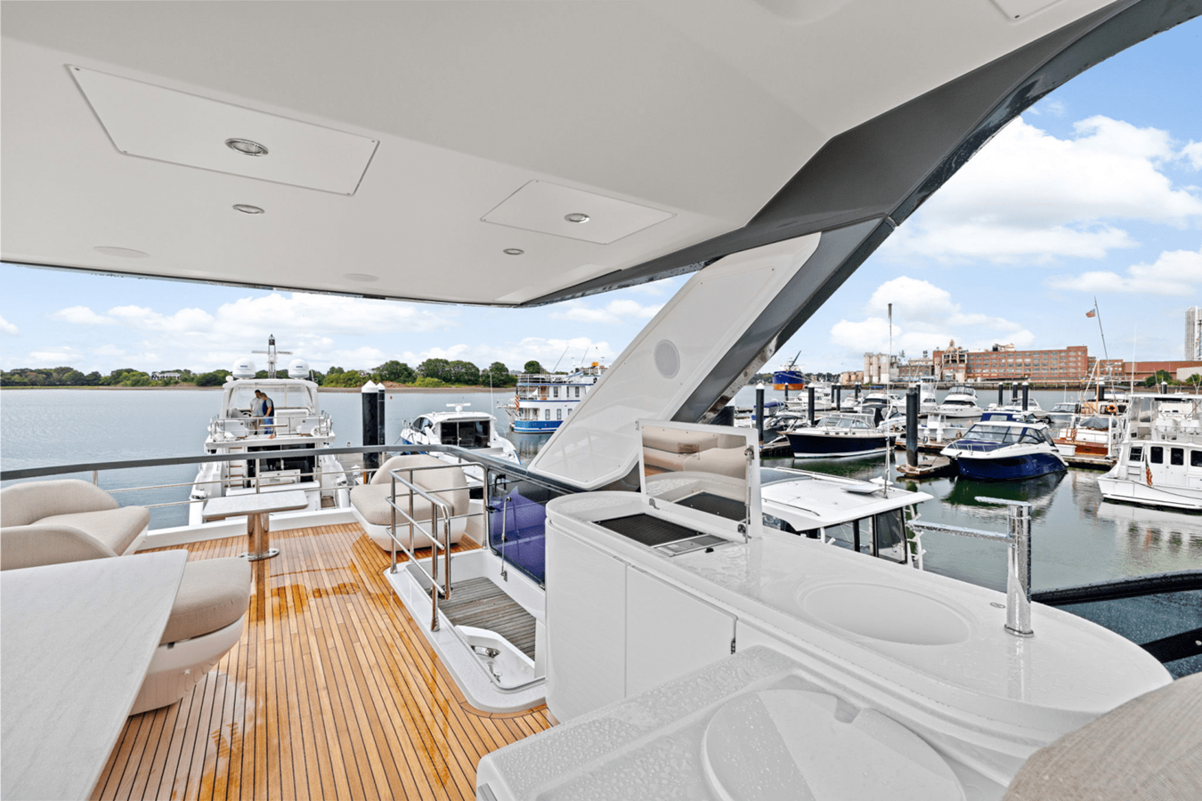 2026 Azimut Fly 68 66