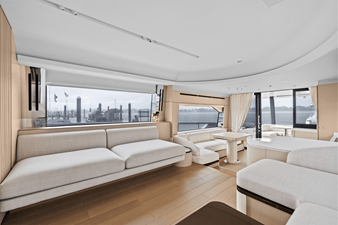 2026 Azimut Fly 68 19