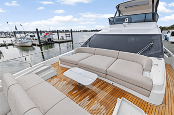 2026 Azimut Fly 68 55