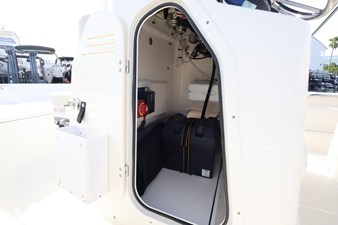 2027 Boston Whaler 150 Montauk 13