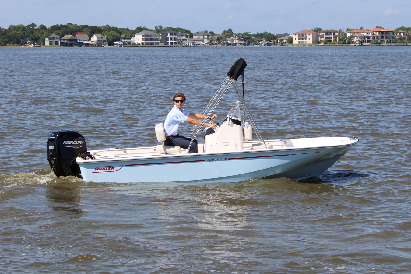 2026 Boston Whaler 150 Montauk 7