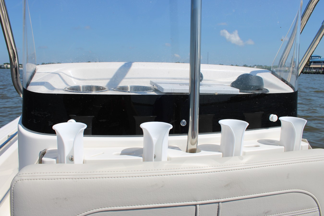 2026 Boston Whaler 150 Montauk 16