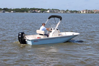 2026 Boston Whaler 150 Montauk 8