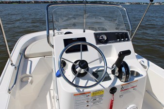 2026 Boston Whaler 150 Montauk 24