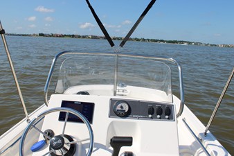2026 Boston Whaler 150 Montauk 25