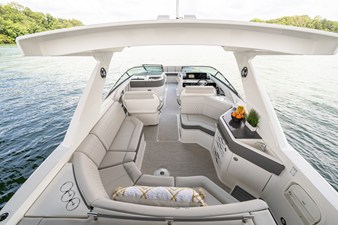 Sea Ray 310 SLX OB 11 2021 Sea Ray 310 SLX OB 12