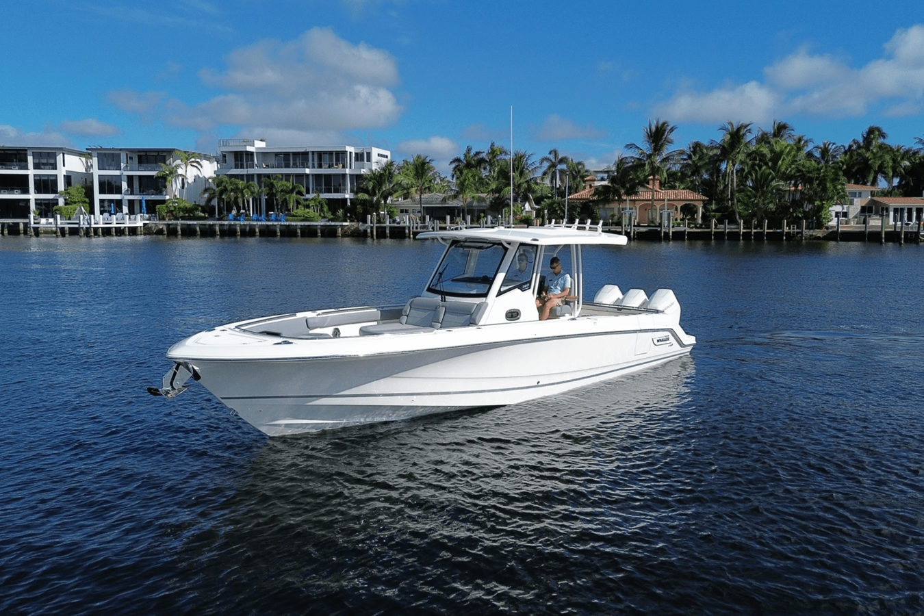 2026 Boston Whaler 360 Outrage 14