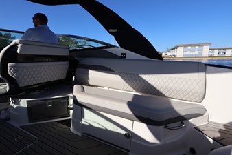 Sea Ray 280 SLX OUTBOARD 30 2024 Sea Ray 280 SLX OUTBOARD 31