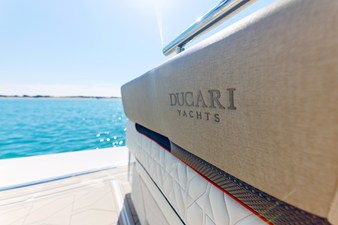 Ducari 37 XIV 5 2027 Ducari 37 XIV 6